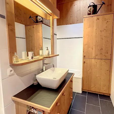 Apartment Megeve, 4 Pieces, 6 Personnes - Fr-1-740-1